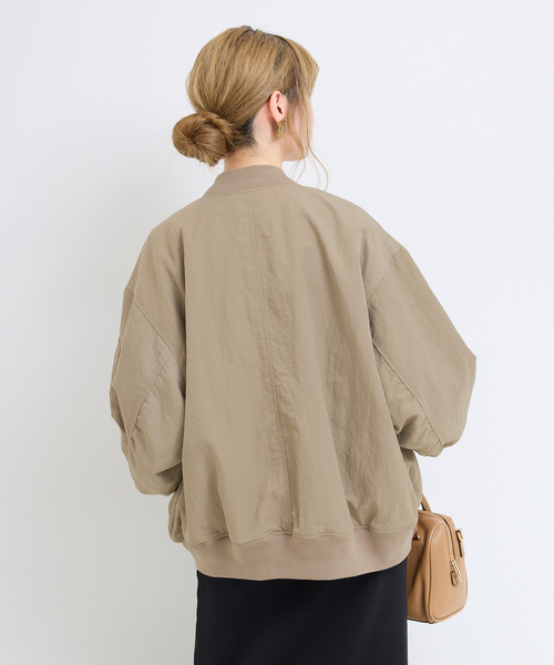 B.C STOCK(ベーセーストック)の「【WEB限定カラーあり】撥水MA-1(MA-1・レディース・ブラック/カーキ/ベージュ系その他・FREE)」の4枚目の写真