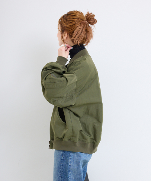 B.C STOCK(ベーセーストック)の「【WEB限定カラーあり】撥水MA-1(MA-1・レディース・ブラック/カーキ/ベージュ系その他・FREE)」の15枚目の写真