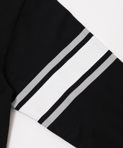 XLARGE(エクストララージ)の「FOOTBALL L/S TOP(Tシャツ/カットソー・メンズ・ホワイト/ネイビー/ブラック/グリーン・S/XL/L/M)」の19枚目の写真