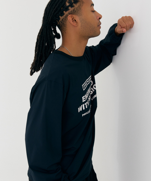 AIRIT(アイリット)の「エアドライ ユーティリティ LS AM1243 BK(Tシャツ/カットソー・メンズ・ブラック・X-LARGE/XX-LARGE/XXX-LARGE)」の3枚目の写真