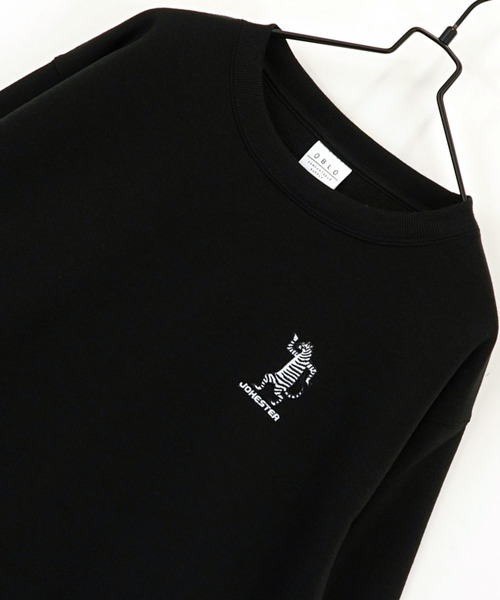 Ammie(アミー)の「刺繍ワンポイントスウェットトレーナー(スウェット・メンズ・ホワイト系9/ブラック系8/ホワイト系8/ブラック系9・LL/L/M)」の5枚目の写真