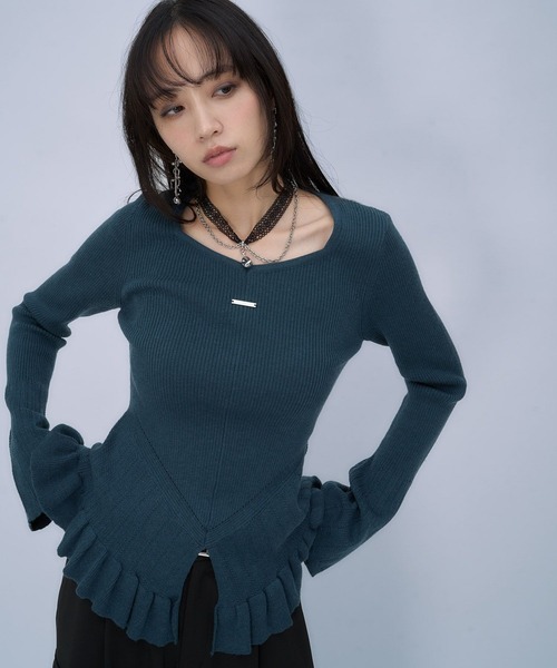 HARE(ハレ)の「スソフリルスクエアネックニット(HARE)(Tシャツ/カットソー・レディース・ブルー/ブラック・FREE)」の20枚目の写真