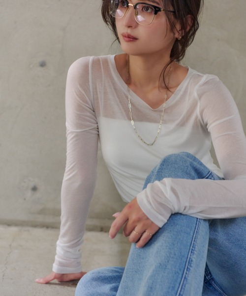 anuans(アニュアンス)の「シアーロングスリーブTシャツ(Tシャツ/カットソー・レディース・ベージュ/グレー/ホワイト/ブラウン/ブラック・FREE)」の1枚目の写真