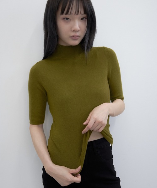 PLEA Collective(プリ―コレクティブ)の「ウールハイネック半袖ニット(ニット/セーター・レディース・アイボリー/オリーブ/チャコール/ブラウン/ブラック・FREE)」の21枚目の写真