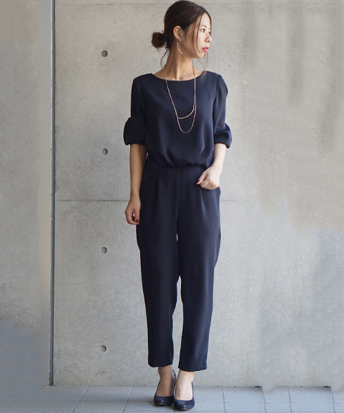 laboratory work（ラボラトリーワーク）の「ダブルクロスレースレイヤー　セットアップ　【結婚式　ワンピース】（つなぎ/オールインワン・レディース・ブラック/ネイビー・MEDIUM）」の2枚目の写真