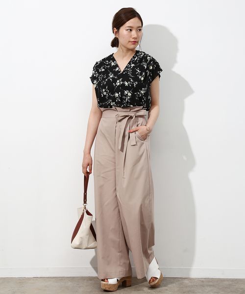 VIS（ビス）の「足長ワイドパンツ（その他パンツ・レディース・カーキ/ベージュ/ネイビー・S/M）」の16枚目の写真