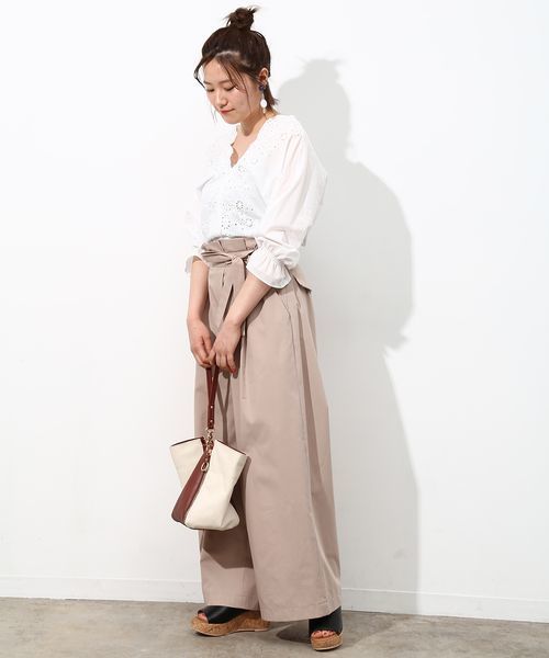 VIS（ビス）の「足長ワイドパンツ（その他パンツ・レディース・カーキ/ベージュ/ネイビー・S/M）」の7枚目の写真