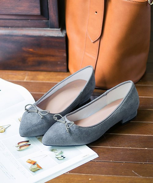 welleg（ウェレッグ）の「2.5cmヒール ポインテッドトゥ バレエシューズ（バレエシューズ・レディース・ブラック系その他/ブラック系その他2/レッド系その他/ブラック/グレー/ブラウン系その他/ブラウン/レッド系その他2/レッド/ワインレッド/グリーン系その他2/モスグリーン/ネイビー/ピンク系その他・36/37/39/38/41/34/35/40）」の5枚目の写真