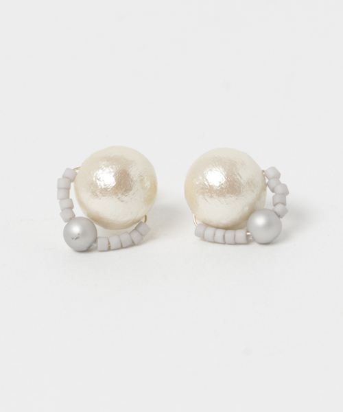 TONE SELECT GOODS(トーンセレクトグッズ)の「【nocca】【14kgf】matte pearl pierce(ピアス(両耳用)・レディース・シルバー系その他/その他/グリーン系その他・FREE)」の3枚目の写真