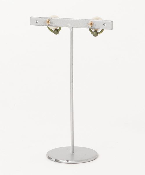 TONE SELECT GOODS(トーンセレクトグッズ)の「【nocca】【14kgf】matte pearl pierce(ピアス(両耳用)・レディース・シルバー系その他/その他/グリーン系その他・FREE)」の4枚目の写真