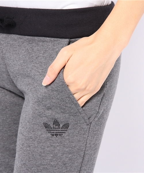 adidas Originals（アディダスオリジナルス）の「アディダス