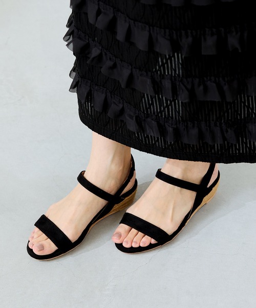 menue(メヌエ)の「3.5cmヒール ジュート ゴムストラップサンダル(サンダル・レディース・モスグリーン/フューシャピンク/ベージュ/その他1/ブラック系その他/アッシュグレー/ネイビー/マスタード/イエロー/ライトグレー/グレー/ラベンダー/ブラウン系その他/ブラック/ピンク/その他2/スモークピンク/チェック/シルバー/テラコッタ/ゼブラ/ブラック系その他3/ライトグリーン/グレイッシュベージュ/その他/グレイッシュブルー/パイソン/ブラック系その他2/ブラウン系その他2/グレー系その他/その他3・L/M/SS/LL/S/3L)」の3枚目の写真