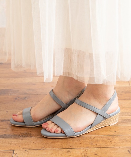 menue(メヌエ)の「3.5cmヒール ジュート ゴムストラップサンダル(サンダル・レディース・モスグリーン/フューシャピンク/ベージュ/その他1/ブラック系その他/アッシュグレー/ネイビー/マスタード/イエロー/ライトグレー/グレー/ラベンダー/ブラウン系その他/ブラック/ピンク/その他2/スモークピンク/チェック/シルバー/テラコッタ/ゼブラ/ブラック系その他3/ライトグリーン/グレイッシュベージュ/その他/グレイッシュブルー/パイソン/ブラック系その他2/ブラウン系その他2/グレー系その他/その他3・L/M/SS/LL/S/3L)」の17枚目の写真