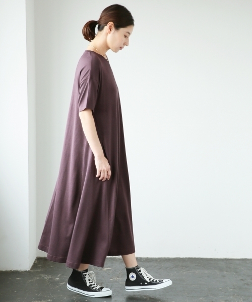 LEPSIM（レプシィム）の「Aラインフレアロングワンピース　804340（ワンピース・レディース・ブラック/ダークブラウン/グレイッシュベージュ・FREE）」の9枚目の写真