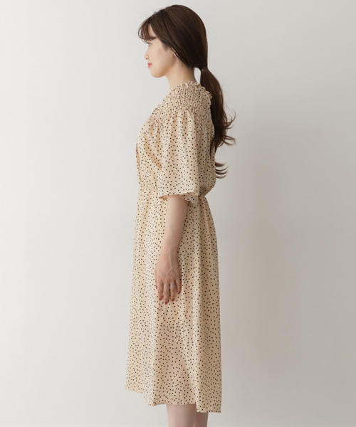 ITEMS URBANRESEARCH（アイテムズ アーバンリサーチ）の「ネック