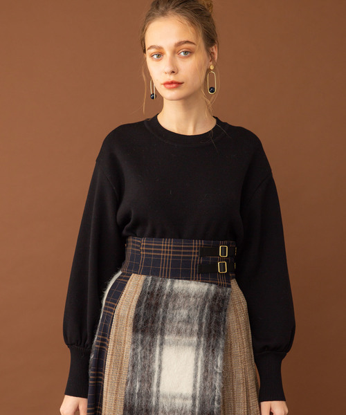 UNITED TOKYO（ユナイテッドトウキョウ）の「ウーリーストレッチバルーンスリーブニット（ニット/セーター・レディース・ブラック/ブラウン/マスタード/アイボリー・1）」の8枚目の写真