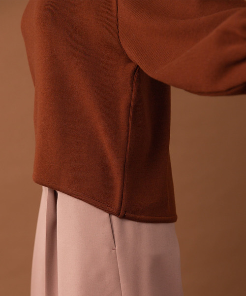 UNITED TOKYO（ユナイテッドトウキョウ）の「ウーリーストレッチバルーンスリーブニット（ニット/セーター・レディース・ブラック/ブラウン/マスタード/アイボリー・1）」の20枚目の写真