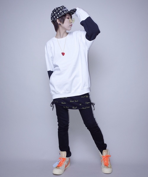 JERZEES（ジャージーズ）の「JERZEES LIMITED CREW SW F/ ジャージーズリミテッドクルースウェット（スウェット・レディース・ホワイト系その他3/ブラック系その他3/ホワイト系その他/ブラック系その他/ブラック系その他2/ホワイト系その他2・X-LARGE）」の9枚目の写真