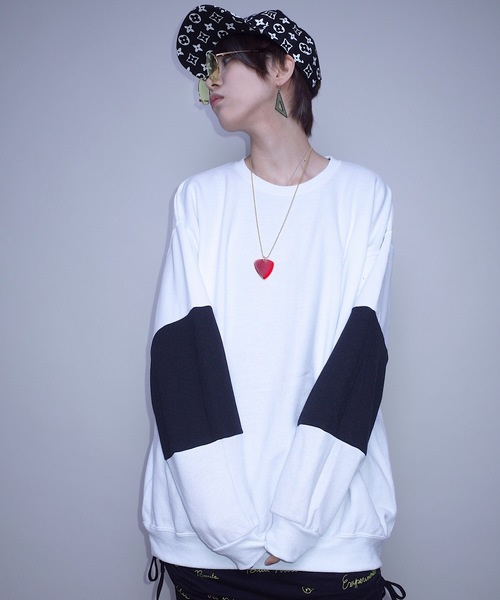 JERZEES（ジャージーズ）の「JERZEES LIMITED CREW SW F/ ジャージーズリミテッドクルースウェット（スウェット・レディース・ホワイト系その他3/ブラック系その他3/ホワイト系その他/ブラック系その他/ブラック系その他2/ホワイト系その他2・X-LARGE）」の12枚目の写真