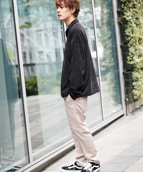 kutir（クティール）の「スキニー スラックス テーパードパンツ（スラックス・メンズ・チャコールグレー/ブラック/ライトベージュ・SMALL/MEDIUM/LARGE）」の11枚目の写真