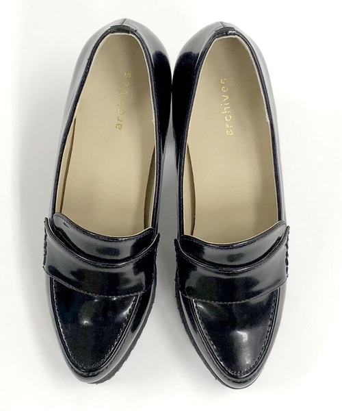 archives(アルシーヴ)の「ヒールローファー(ローファー・レディース・ブラック/ベージュ・MEDIUM/LARGE)」の15枚目の写真