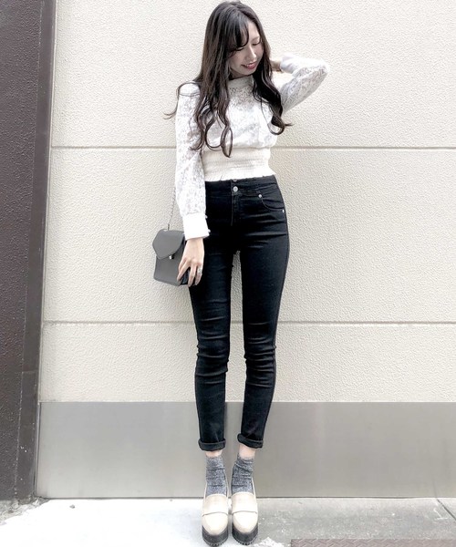 archives(アルシーヴ)の「ヒールローファー(ローファー・レディース・ブラック/ベージュ・MEDIUM/LARGE)」の18枚目の写真