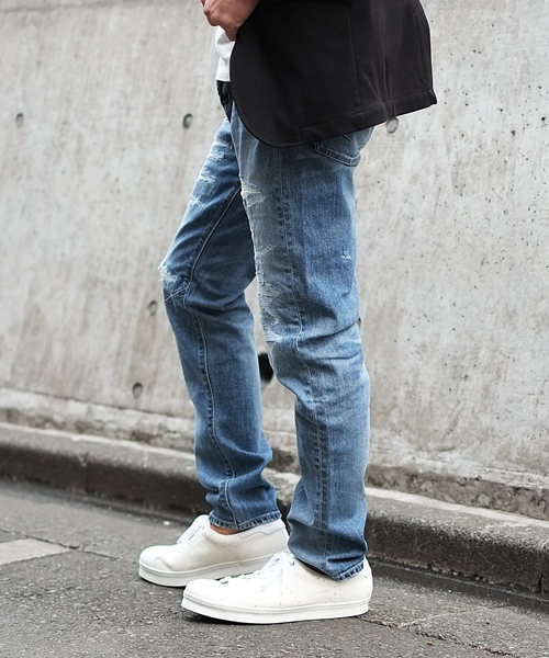 GOSTAR DE FUGA(ゴスタール ジフーガ)の「ルーズシルエットデニムパンツ(デニムパンツ・メンズ・ライトブルー/インディゴブルー・S/M/L)」の9枚目の写真