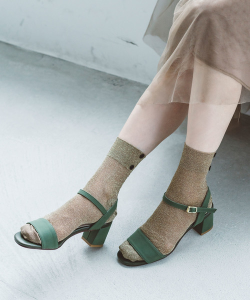 RiiiKa（リーカ）の「シンプルベルトヒールサンダル【RiiiKa/リーカ】（サンダル・レディース・ブラック/ベージュ/ピンク/グリーン・LL/S/M/L）」の4枚目の写真