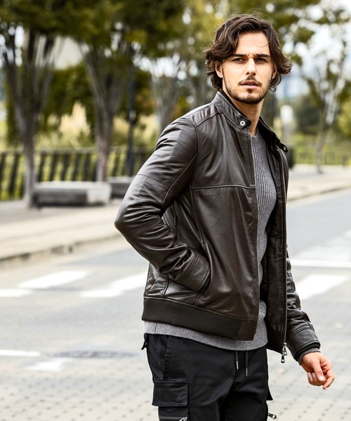 ☆美品☆AKM コンテンポラリー　パディングブルゾン　ラムレザー　黒　L セール】【WEB・直営店限定】AKM Contemporary(エイケイエム