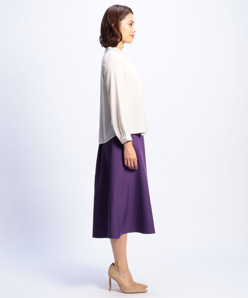 NARACAMICIE（ナラカミーチェ）の「ソフトジョーゼットネックギャザー長袖ブラウス（シャツ/ブラウス・レディース・ホワイト/グリーン/ネイビー・SMALL/MEDIUM/LARGE）」の15枚目の写真