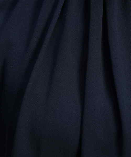 NARACAMICIE（ナラカミーチェ）の「ソフトジョーゼットネックギャザー長袖ブラウス（シャツ/ブラウス・レディース・ホワイト/グリーン/ネイビー・SMALL/MEDIUM/LARGE）」の18枚目の写真