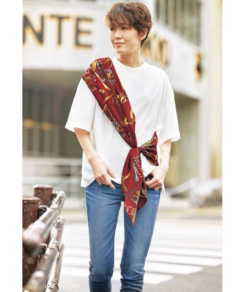2色 Tシャツ トップス 異素材 コンビ スカーフ柄 映えカジュアル 74034028_35.jpg