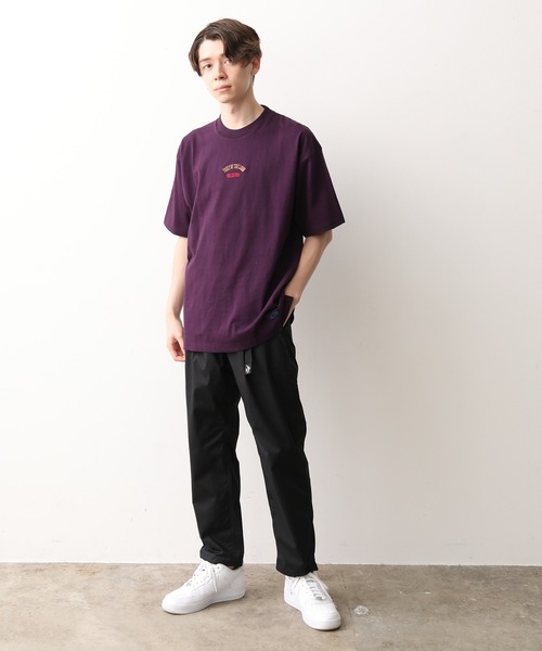 FRUIT OF THE LOOM（フルーツオブザルーム）の「FRUIT別注ミニカレッジロゴTEE（Tシャツ/カットソー・メンズ・オフホワイト/パープル/ベージュ・L/M）」の21枚目の写真