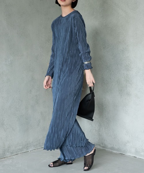 Aunt Marie's（アントマリーズ）の「【前後2WAY】ミニプリーツロングスリーブワンピース / AUNT MARIE'S（ワンピース・レディース・ブラック/ベージュ/グリーン/ブルー・FREE）」の16枚目の写真