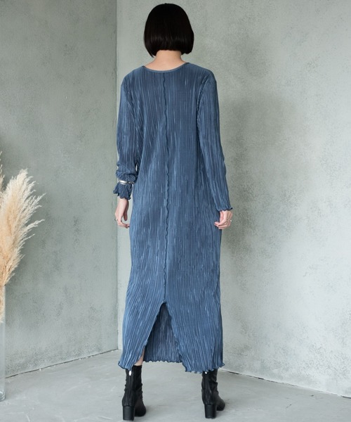 Aunt Marie's（アントマリーズ）の「【前後2WAY】ミニプリーツロングスリーブワンピース / AUNT MARIE'S（ワンピース・レディース・ブラック/ベージュ/グリーン/ブルー・FREE）」の11枚目の写真