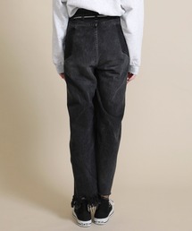 MAISON EUREKA（メゾンエウレカ）の「加工デニムパンツ（デニム