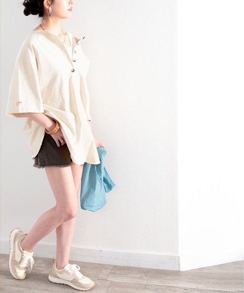 Java（ジャバ）の「《JaVaジャバ コラボ》綿100％　前後２way楽しめる♪ヘンリーラグラントップス（Tシャツ/カットソー・レディース・ホワイト/ブラック/ナチュラル/グレイッシュベージュ・MEDIUM/LARGE/X-LARGE）」の21枚目の写真