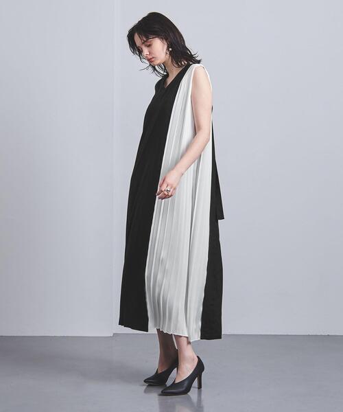 EZUMi（エズミ）の「＜EZUMi（エズミ）＞サイドプリーツ ワンピース◆（ワンピース・レディース・ブラック/ネイビー・SMALL）」の4枚目の写真