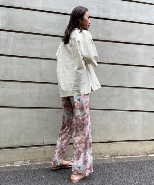 AZUL ENCANTO（アズールエンカント）の「ぼかし柄ストレートパンツ（その他パンツ・レディース・ベージュ/グレー・FREE）」の12枚目の写真