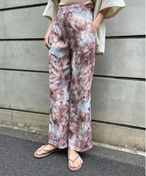 AZUL ENCANTO（アズールエンカント）の「ぼかし柄ストレートパンツ（その他パンツ・レディース・ベージュ/グレー・FREE）」の16枚目の写真