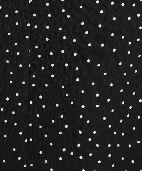 THE SHOP TK （ザ ショップ ティーケー ）の「◆【VERY6月号掲載】ランダムドットデシンフレアスカート（スカート・レディース・ブラック系/ベージュ系・13/12）」の4枚目の写真