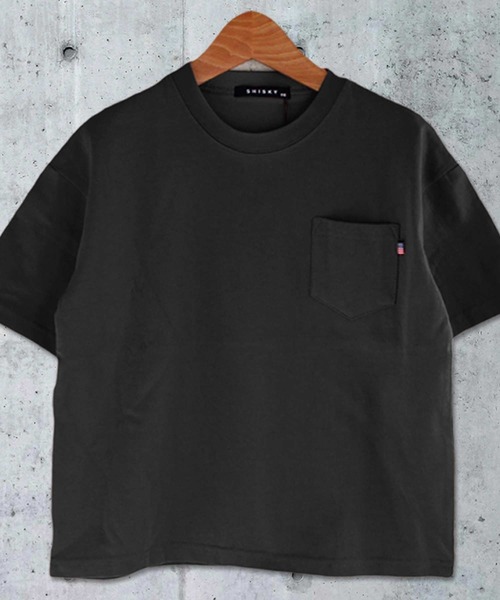 THE CASUAL（カジュアル）の「【USAコットン綿100%】ビッグシルエットポケット付き無地半袖Tシャツ カットソー キッズ（Tシャツ/カットソー・キッズ・オフホワイト/モカ/ネイビー/ピンク/ブラック/カーキ/ベージュ/ラベンダー/チャコール/ミント・130cm/110cm/140cm/150cm/120cm/160cm）」の4枚目の写真