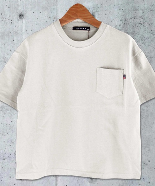 THE CASUAL（カジュアル）の「【USAコットン綿100%】ビッグシルエットポケット付き無地半袖Tシャツ カットソー キッズ（Tシャツ/カットソー・キッズ・オフホワイト/モカ/ネイビー/ピンク/ブラック/カーキ/ベージュ/ラベンダー/チャコール/ミント・130cm/110cm/140cm/150cm/120cm/160cm）」の19枚目の写真