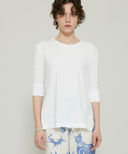 FEMMENT(ファモン)の「【FEMMENT(ファモン)】タイトツイストコットンジャージーサイドスリットTシャツ/LJ11-607(Tシャツ/カットソー・レディース・ホワイト/ブラック・1)」の3枚目の写真