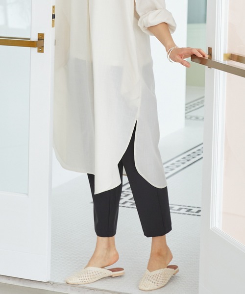 Rewde（ルゥデ）の「【雑誌掲載・TV着用】イージーテーパードパンツ（1R12-03069）（その他パンツ・レディース・ブラック/ブルー/キナリ/ピンク・S/M）」の3枚目の写真