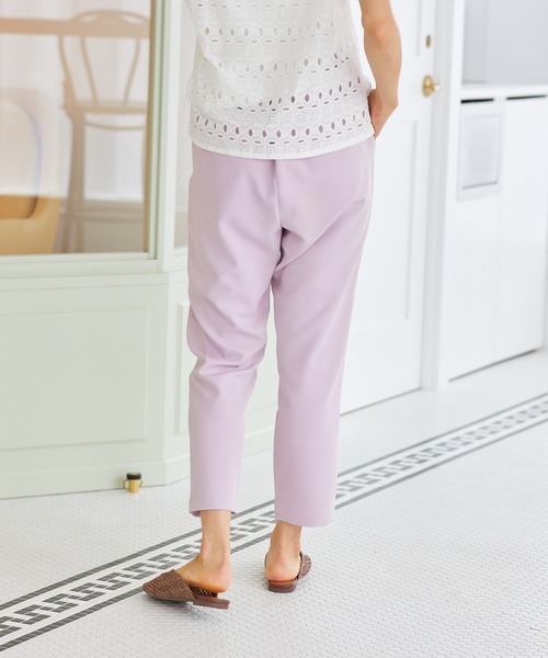 Rewde（ルゥデ）の「【雑誌掲載・TV着用】イージーテーパードパンツ（1R12-03069）（その他パンツ・レディース・ブラック/ブルー/キナリ/ピンク・S/M）」の10枚目の写真