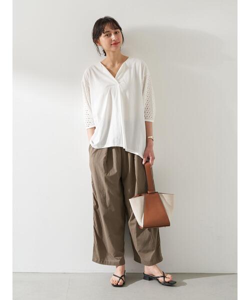 earth music&ecology（アースミュージックアンドエコロジー）の「スリーブアイレットレースカットソー ＊（Tシャツ/カットソー・レディース・ピンクベージュ/イエロー/オフホワイト/ネイビー/ミント・FREE）」の10枚目の写真