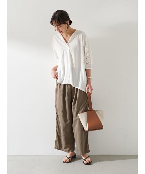 earth music&ecology（アースミュージックアンドエコロジー）の「スリーブアイレットレースカットソー ＊（Tシャツ/カットソー・レディース・ピンクベージュ/イエロー/オフホワイト/ネイビー/ミント・FREE）」の12枚目の写真