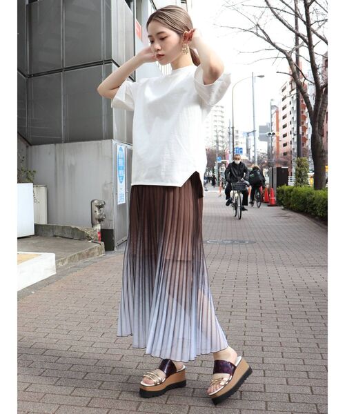 MURUA（ムルーア）の「USコットンベーシックTee（Tシャツ/カットソー・レディース・ホワイト/ブラック/ダークグレー/モカ・FREE）」の13枚目の写真