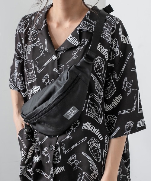 RASVOA（ラスボア）の「【WEB限定】MEI／メイ／アーカイブボトムラインボディーバッグ（ボディバッグ/ウエストポーチ・レディース・ブラック・FREE）」の8枚目の写真